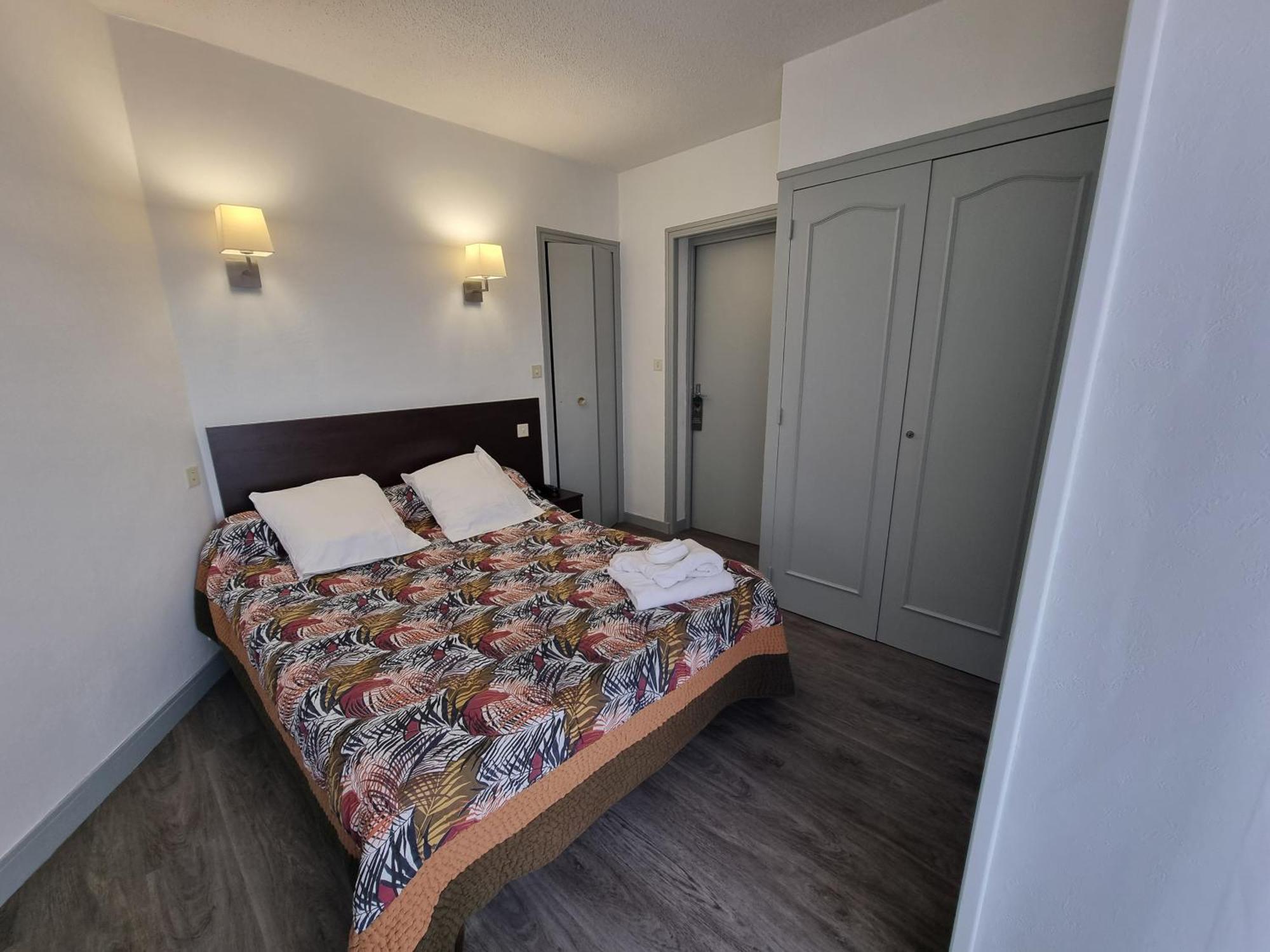 Hotel Le Vascon Дакс Екстериор снимка